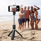 Selfie Stick L02S en la playa vista amplia