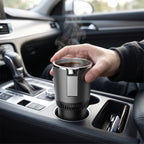 Taza Eléctrica Térmica en mano dentro del carro
